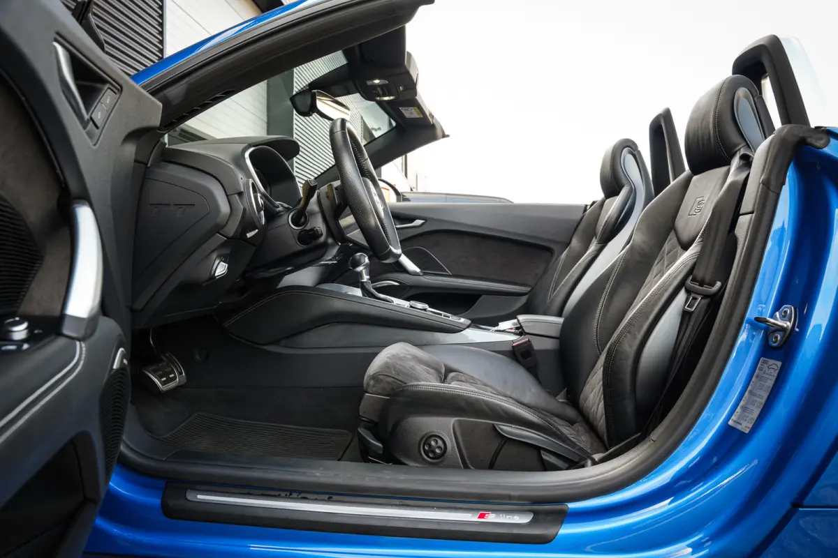 2.0 TFSI Competition | Virtual Dashboard | Leder/Alcantara | Metallic Lak | LED | Stoelverwarming | Clima | CC |