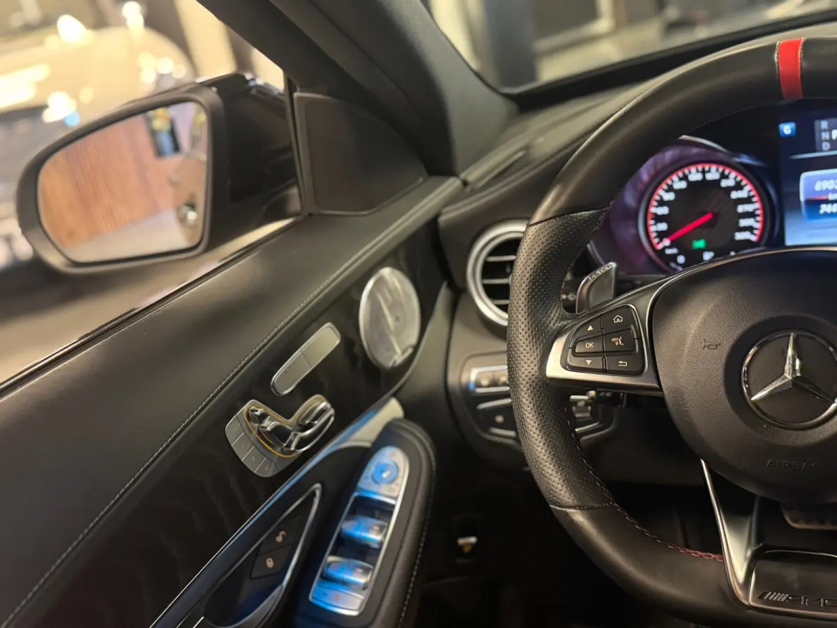 AMG 63 S / Keramisch / Burmester / Pano / Magno / 360 Camera / Memory