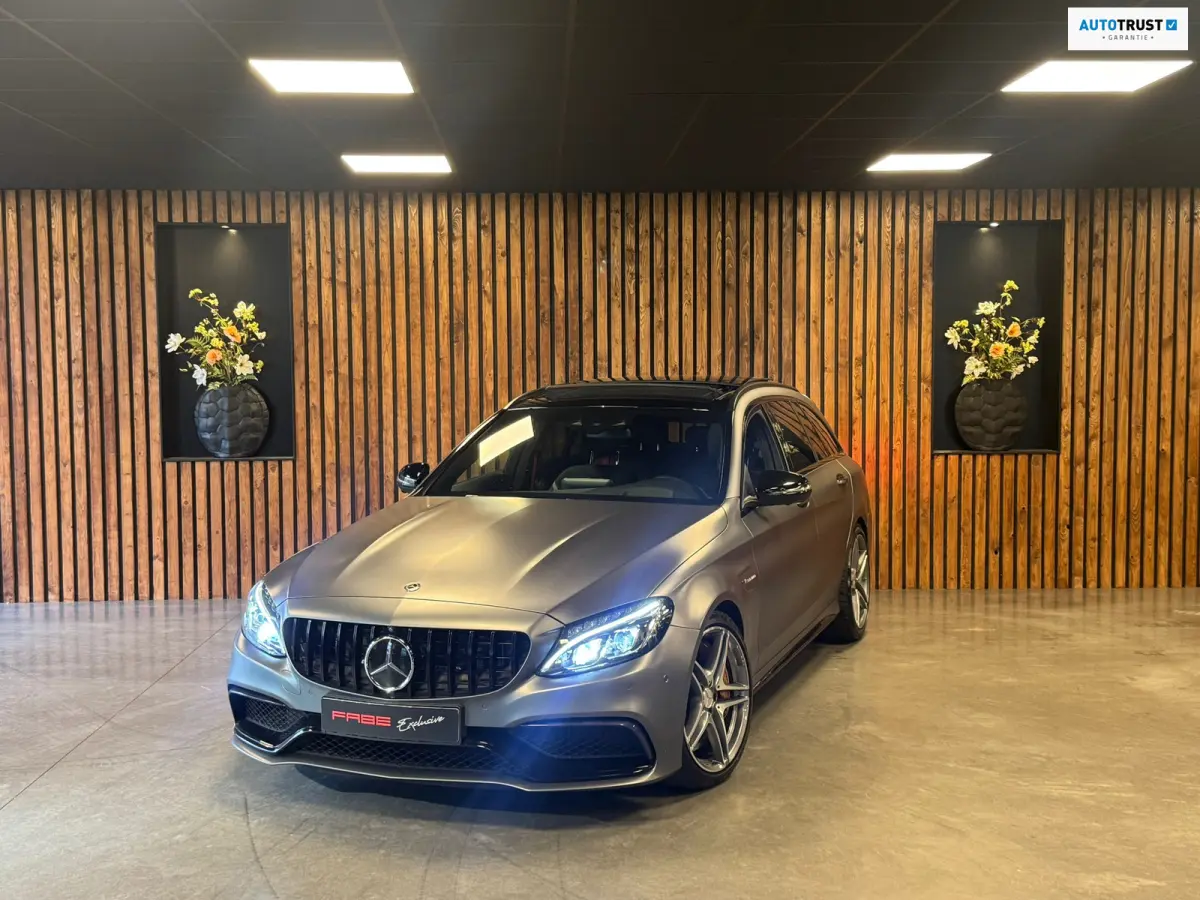 AMG 63 S / Keramisch / Burmester / Pano / Magno / 360 Camera / Memory