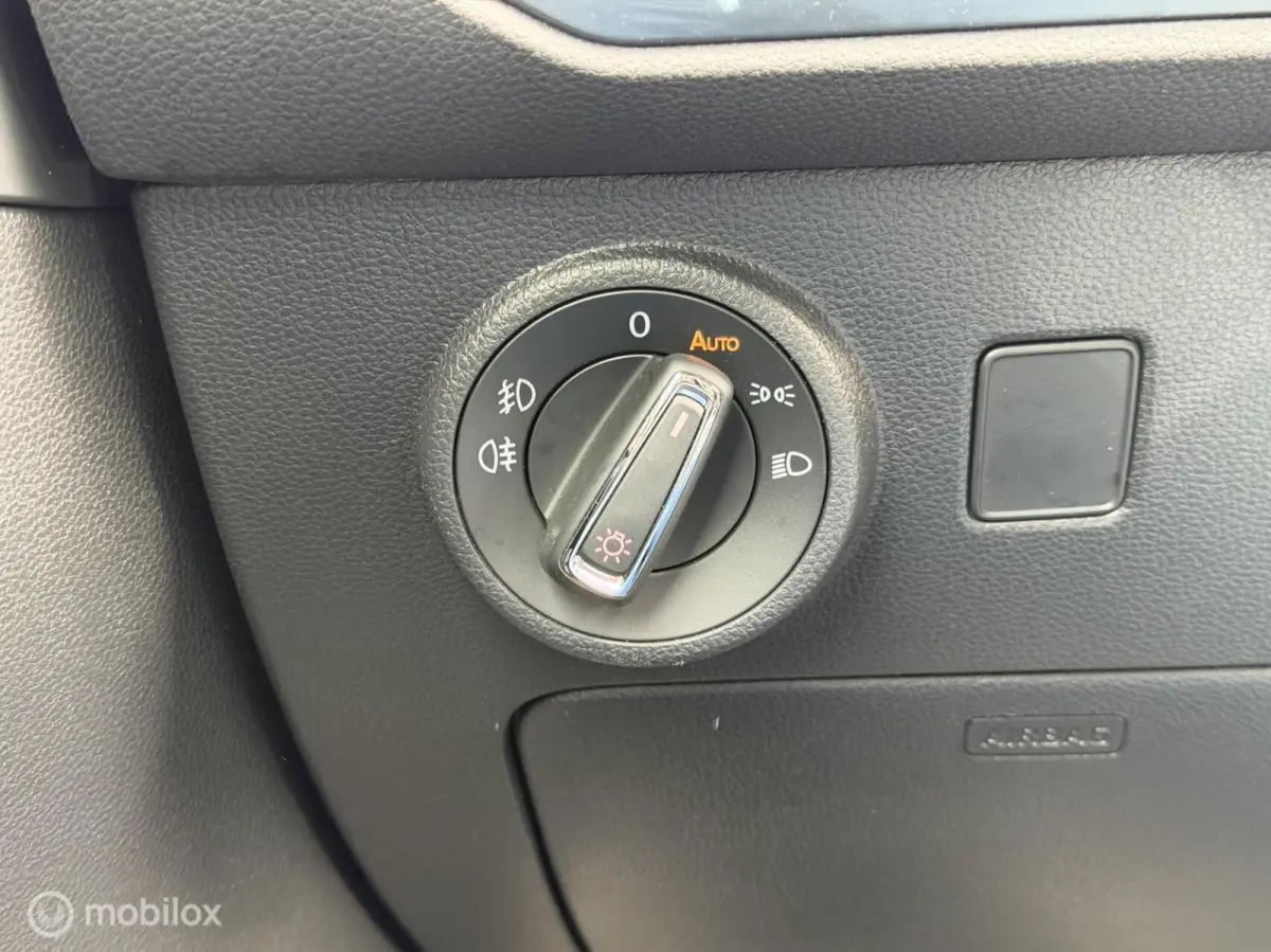 1.5 TSI Style Business Intense CarPlay Camera DAB+