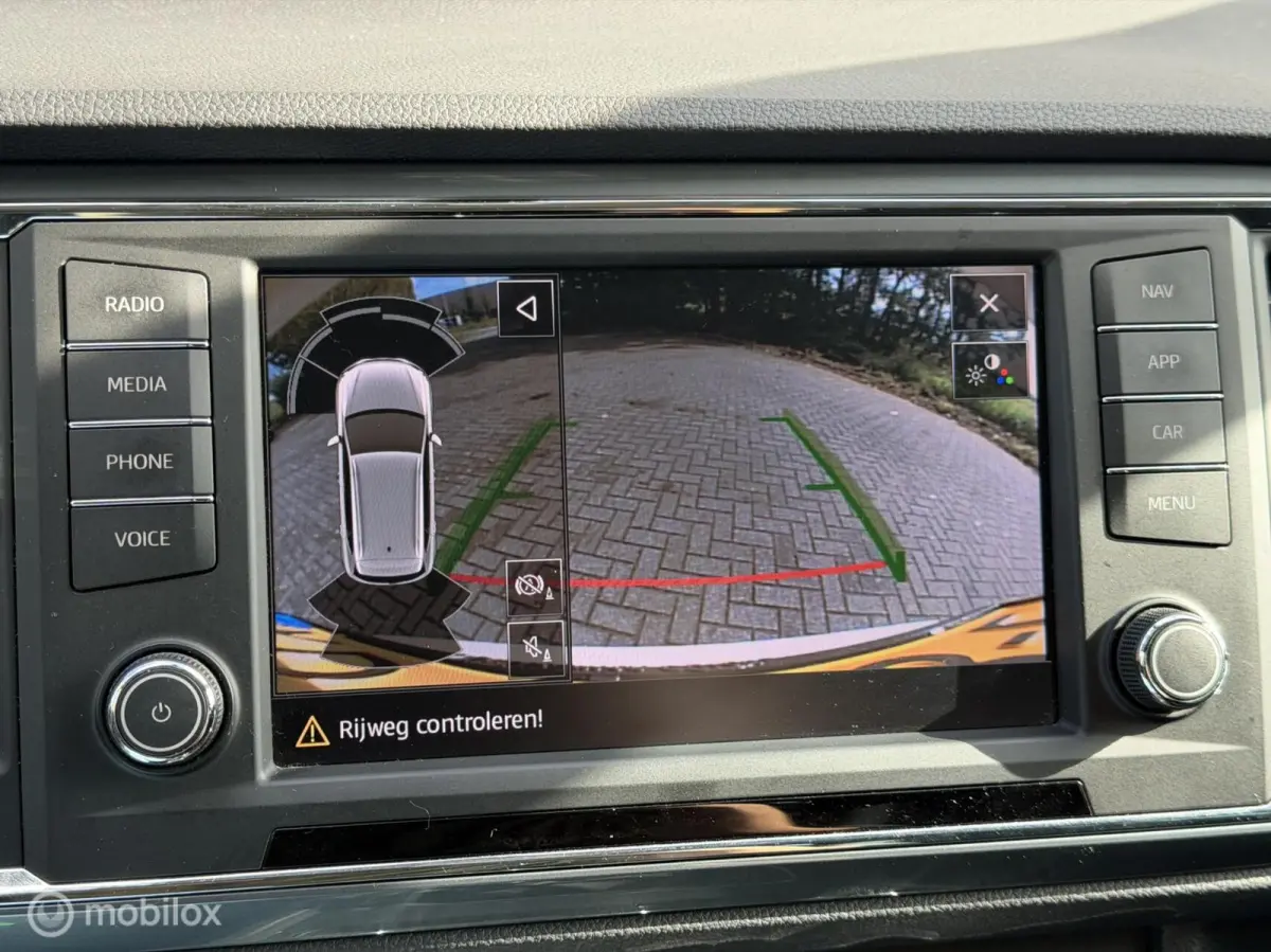 1.5 TSI Style Business Intense CarPlay Camera DAB+
