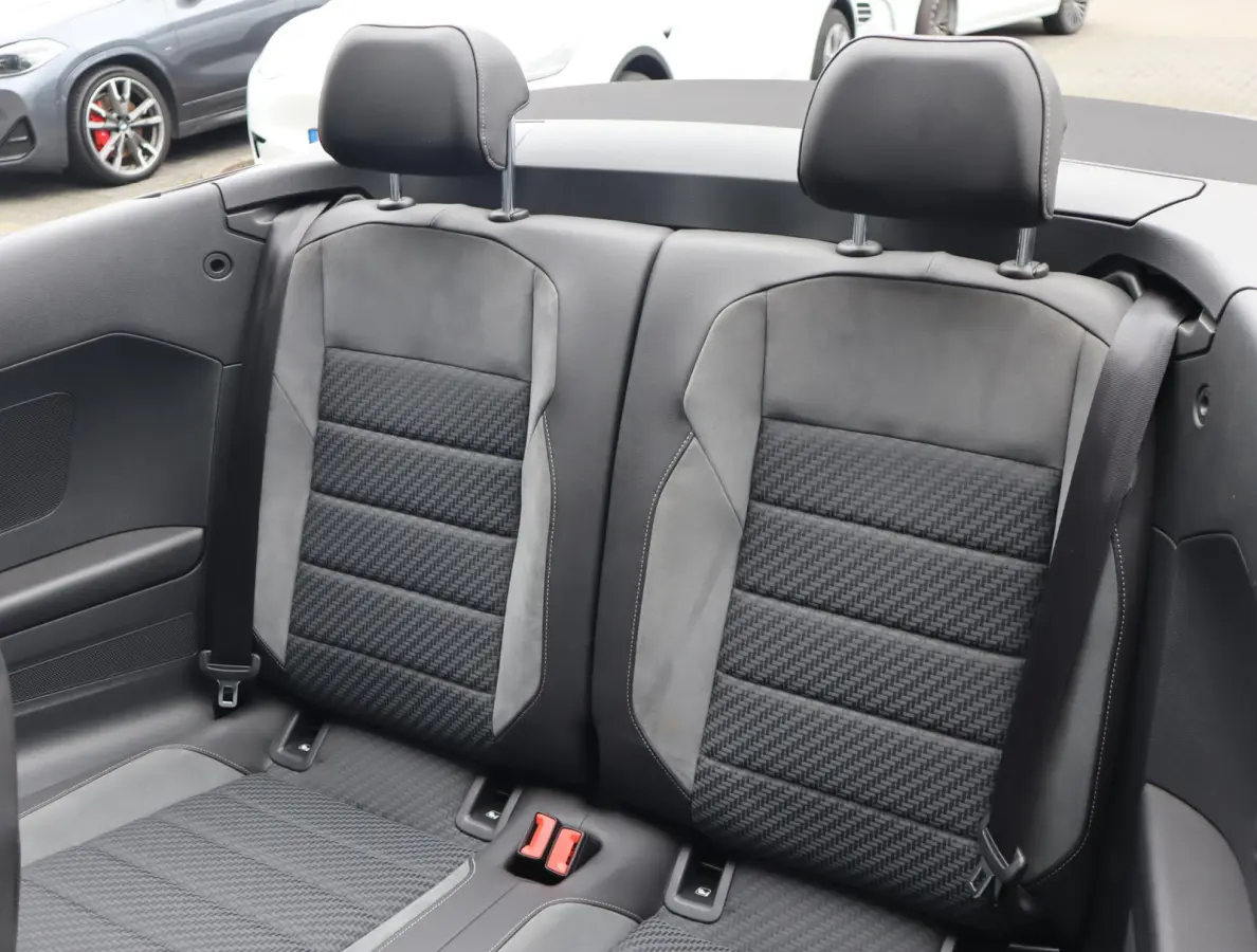 1.5 TSI R-Line | R sportstoelen | Stoelverwarming | Automaat