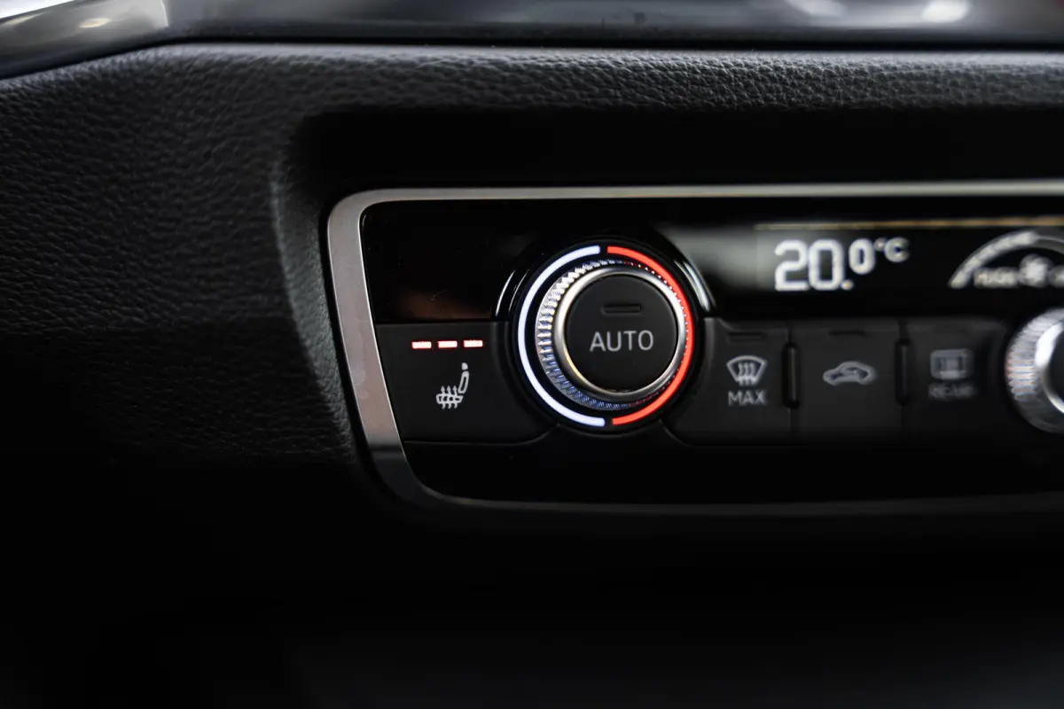 35 TFSI 150pk S-tronic S edition | Stoelverwarming | Adaptive Cruise Control | 19" Velgen