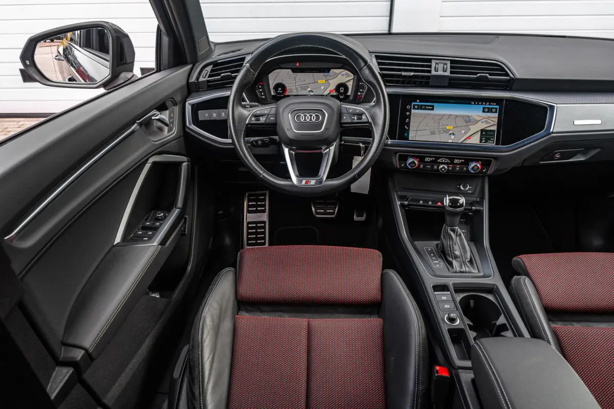 35 TFSI 150pk S-tronic S edition | Stoelverwarming | Adaptive Cruise Control | 19" Velgen