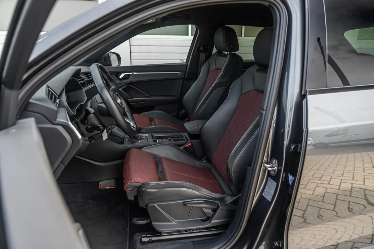 35 TFSI 150pk S-tronic S edition | Stoelverwarming | Adaptive Cruise Control | 19" Velgen