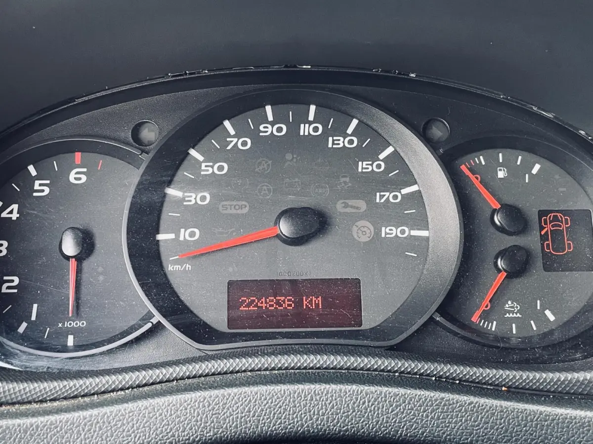 bestel EURO 6 T35 2.3 dCi L3H2