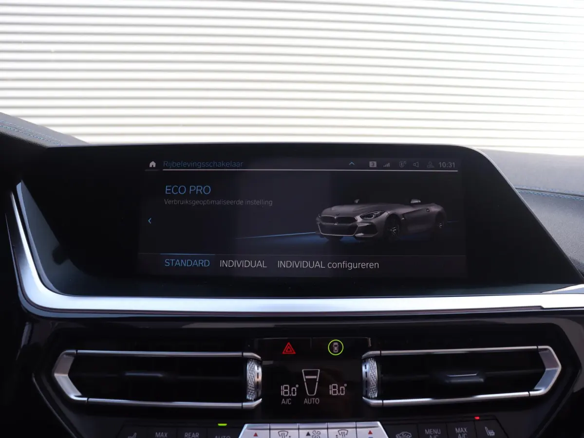 sDrive30i | High Executive | M Sportpakket | Head-Up | Adaptive Cruise Control | M Sportdifferentieel | Harman Kardon | Elektr. Stoelen | Comfort Access | 19'' LMV