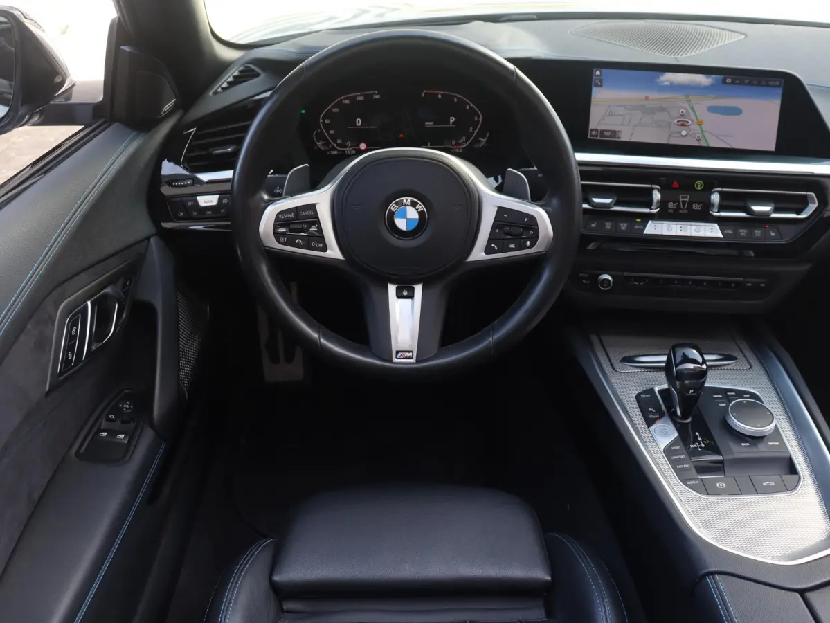 sDrive30i | High Executive | M Sportpakket | Head-Up | Adaptive Cruise Control | M Sportdifferentieel | Harman Kardon | Elektr. Stoelen | Comfort Access | 19'' LMV
