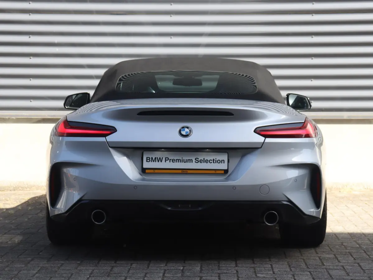 sDrive30i | High Executive | M Sportpakket | Head-Up | Adaptive Cruise Control | M Sportdifferentieel | Harman Kardon | Elektr. Stoelen | Comfort Access | 19'' LMV