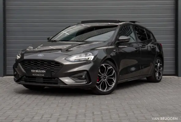 1.0 EcoBoost ST Line Pano B&O