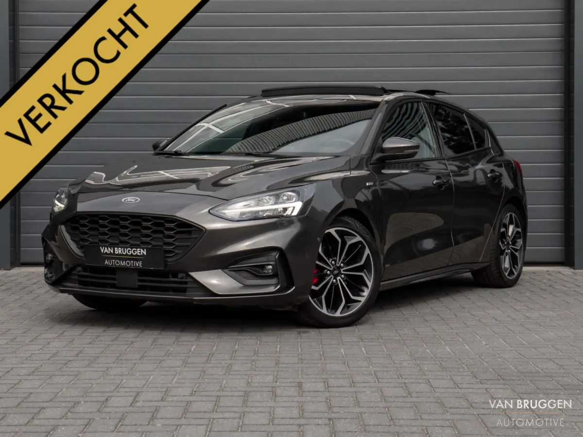 1.0 EcoBoost ST Line Pano B&O