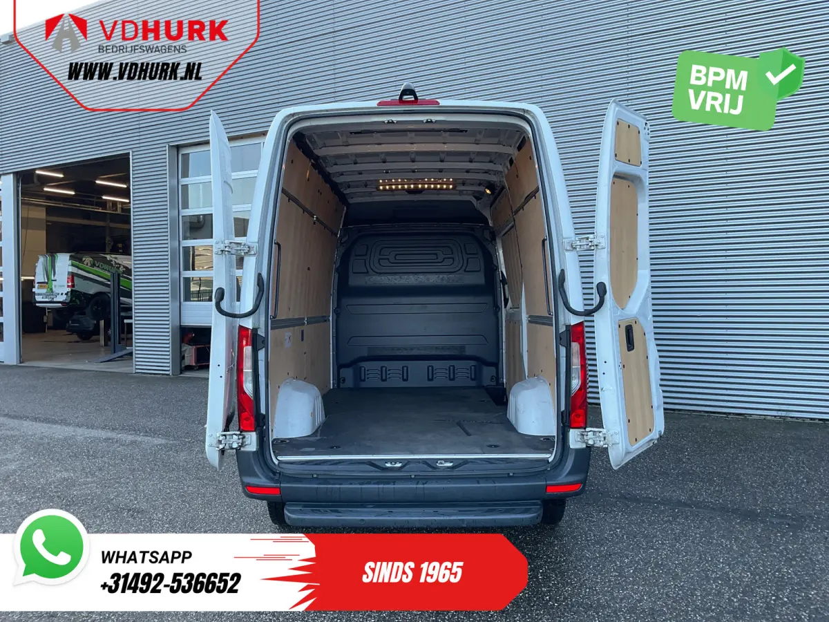 317 CDI L2H2 Aut. LED/ 270Gr.Deuren/ Stoelverw./ Gev.Stoel/ Navi/ Airco/ Camera/ Cruise/ PDC