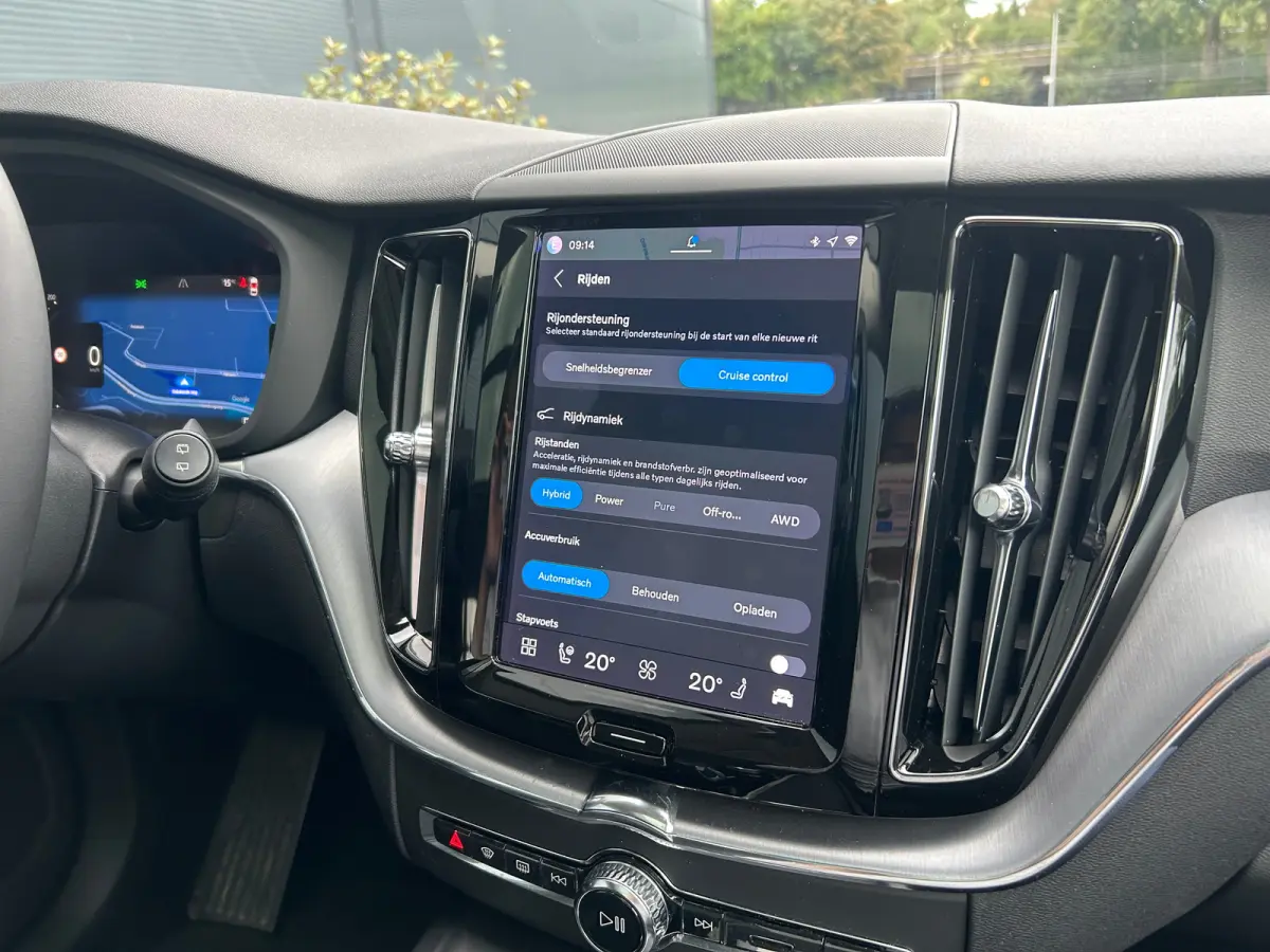 2.0 T6 Long Range AWD Inscription | Luchtvering | Trekhaak | SoH 97% | HU-Display | 360 camera | Stoel & stuurverwarming |