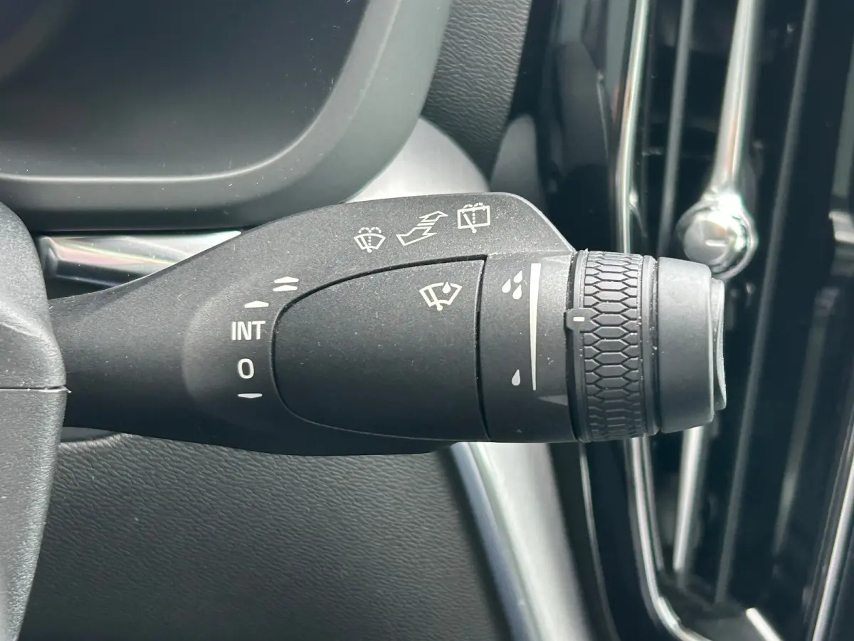 2.0 T6 Long Range AWD Inscription | Luchtvering | Trekhaak | SoH 97% | HU-Display | 360 camera | Stoel & stuurverwarming |