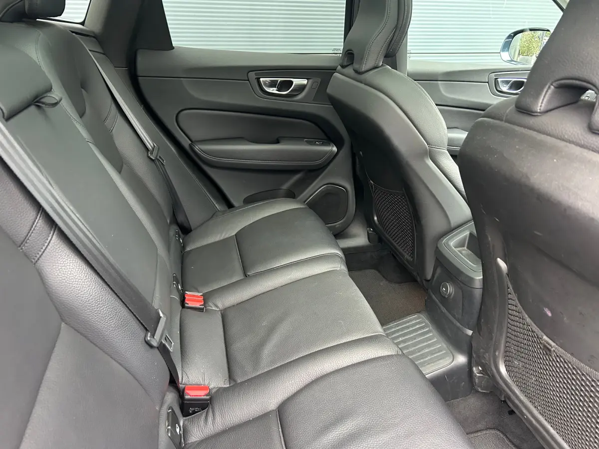 2.0 T6 Long Range AWD Inscription | Luchtvering | Trekhaak | SoH 97% | HU-Display | 360 camera | Stoel & stuurverwarming |