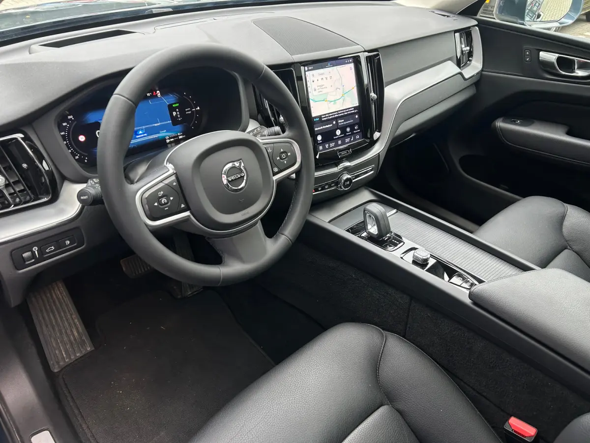 2.0 T6 Long Range AWD Inscription | Luchtvering | Trekhaak | SoH 97% | HU-Display | 360 camera | Stoel & stuurverwarming |