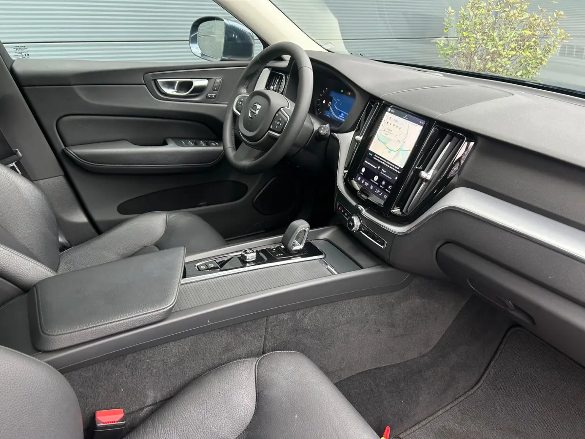 2.0 T6 Long Range AWD Inscription | Luchtvering | Trekhaak | SoH 97% | HU-Display | 360 camera | Stoel & stuurverwarming |
