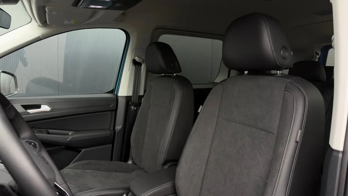 Maxi Style 1.5 eHybrid | Trekhaak voorbereiding | 7-Zits | 4-Seizoenen banden | App Connect
