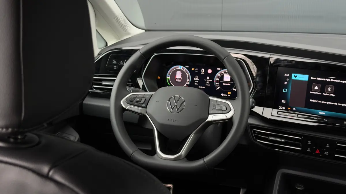 Maxi Style 1.5 eHybrid | Trekhaak voorbereiding | 7-Zits | 4-Seizoenen banden | App Connect