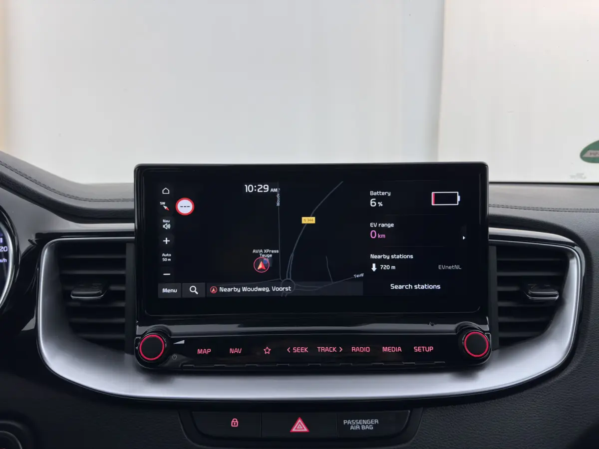 1.6 GDi PHEV DynamicPlusLine (Plug-In) {SoH-97%} (INCL-BTW ) Aut.*LEATHER-FABRIC | FULL-LED | KEYLESS | NAVI-FULLMAP | HEATED-SPORTSEATS | CAMERA | DAB | LANE-ASSIST | ADAPT.CRUISE | PRIVACY