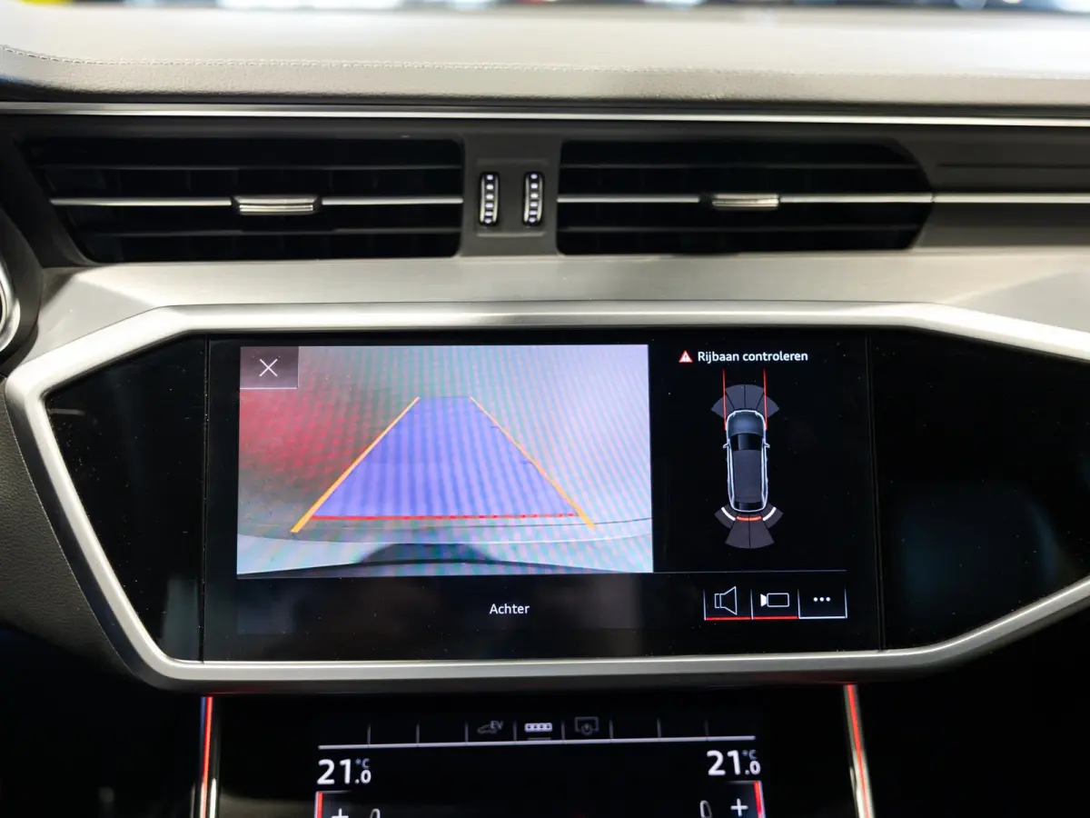 50 TFSI e quattro S-Line edition Competition / 299pk / SOH 98% / Maxton / Matrix LED / Sfeerverlichting / Elektrische stoelverstelling met geheugen /
