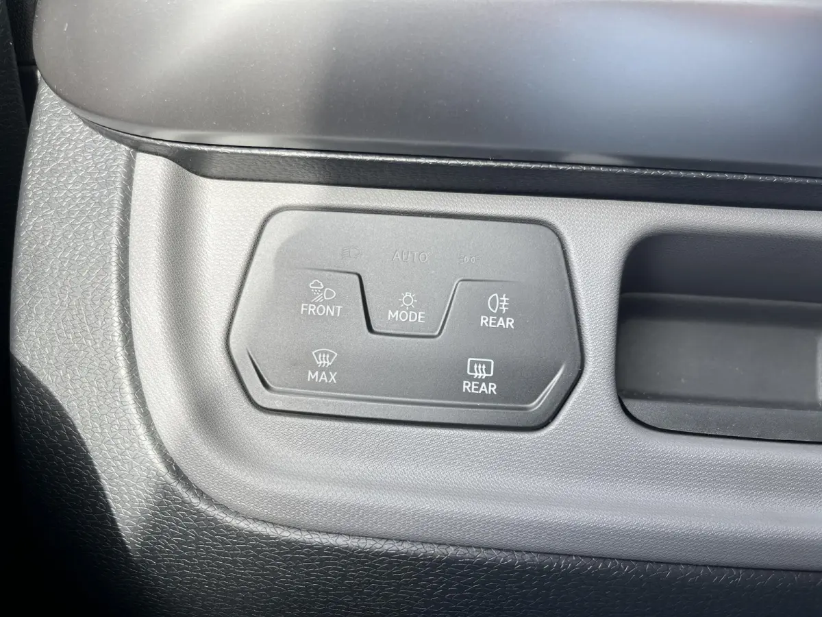 LWB Pro 86kWh 7p (Two-tone,Trekhaak,camera)