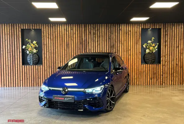 2.0 TSI R 4Motion / H/K / IQ Lights / HUD / Pano / Camera / Stuurverwarming
