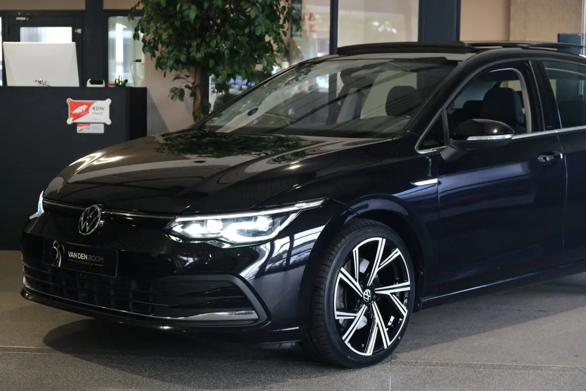 1.5 eTSI DSG Pano Trek IQ Led Pdc Acc Alcantara