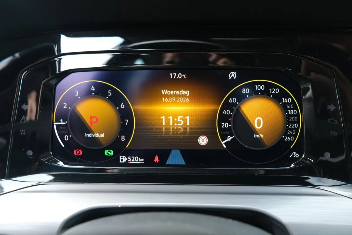 1.5 eTSI DSG Pano Trek IQ Led Pdc Acc Alcantara