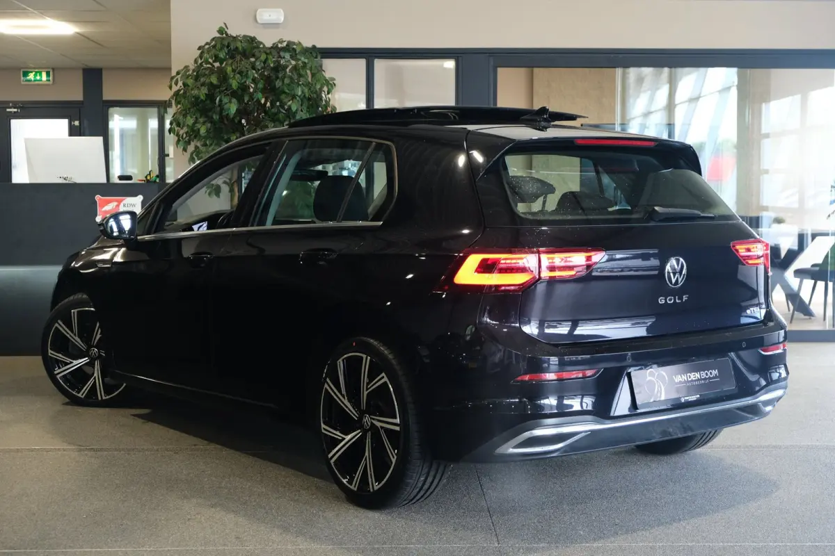 1.5 eTSI DSG Pano Trek IQ Led Pdc Acc Alcantara
