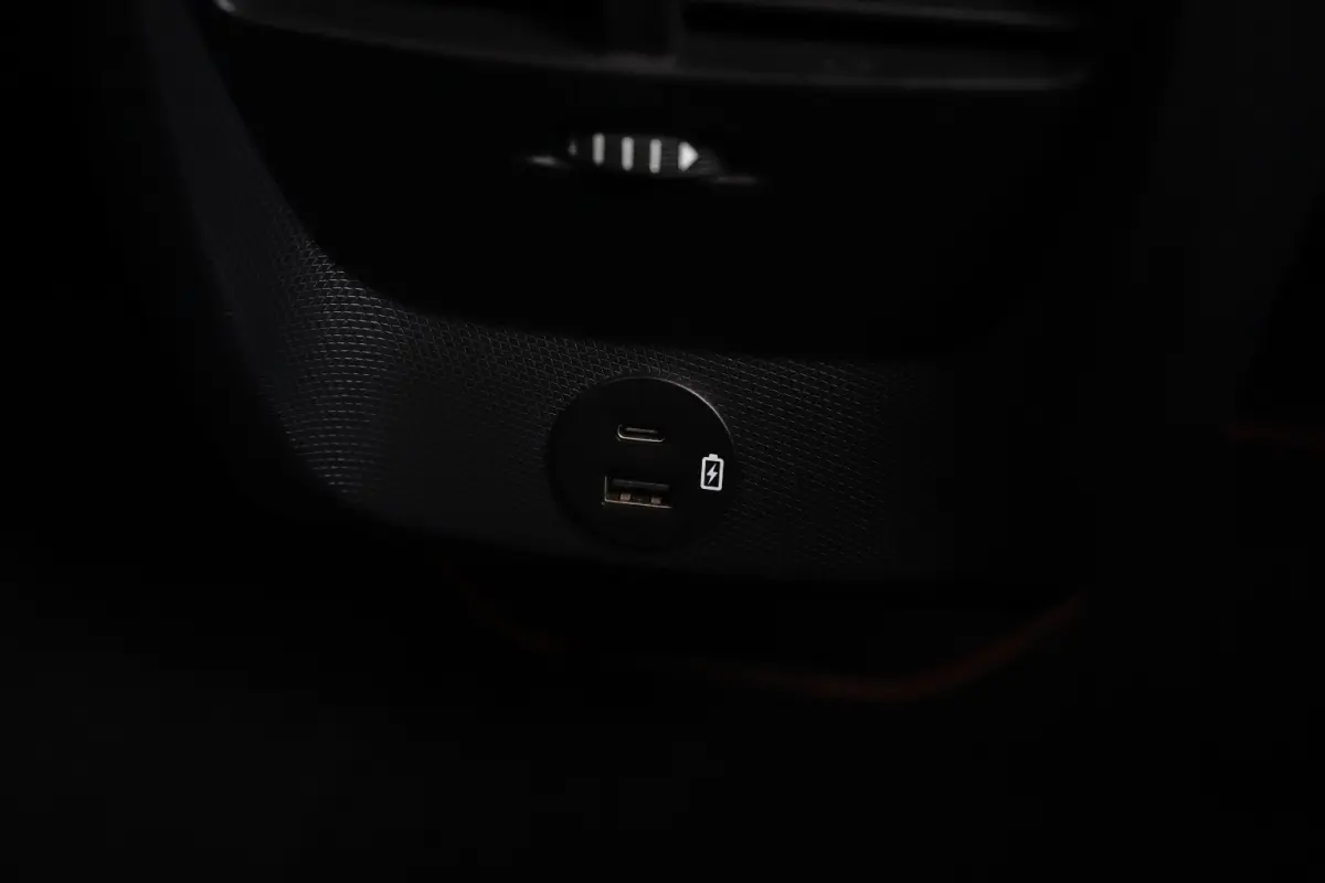 Extended AWD 98 kWh 351pk | Panoramadak | B&O Audio | Camera 360 | Elekt achterklep