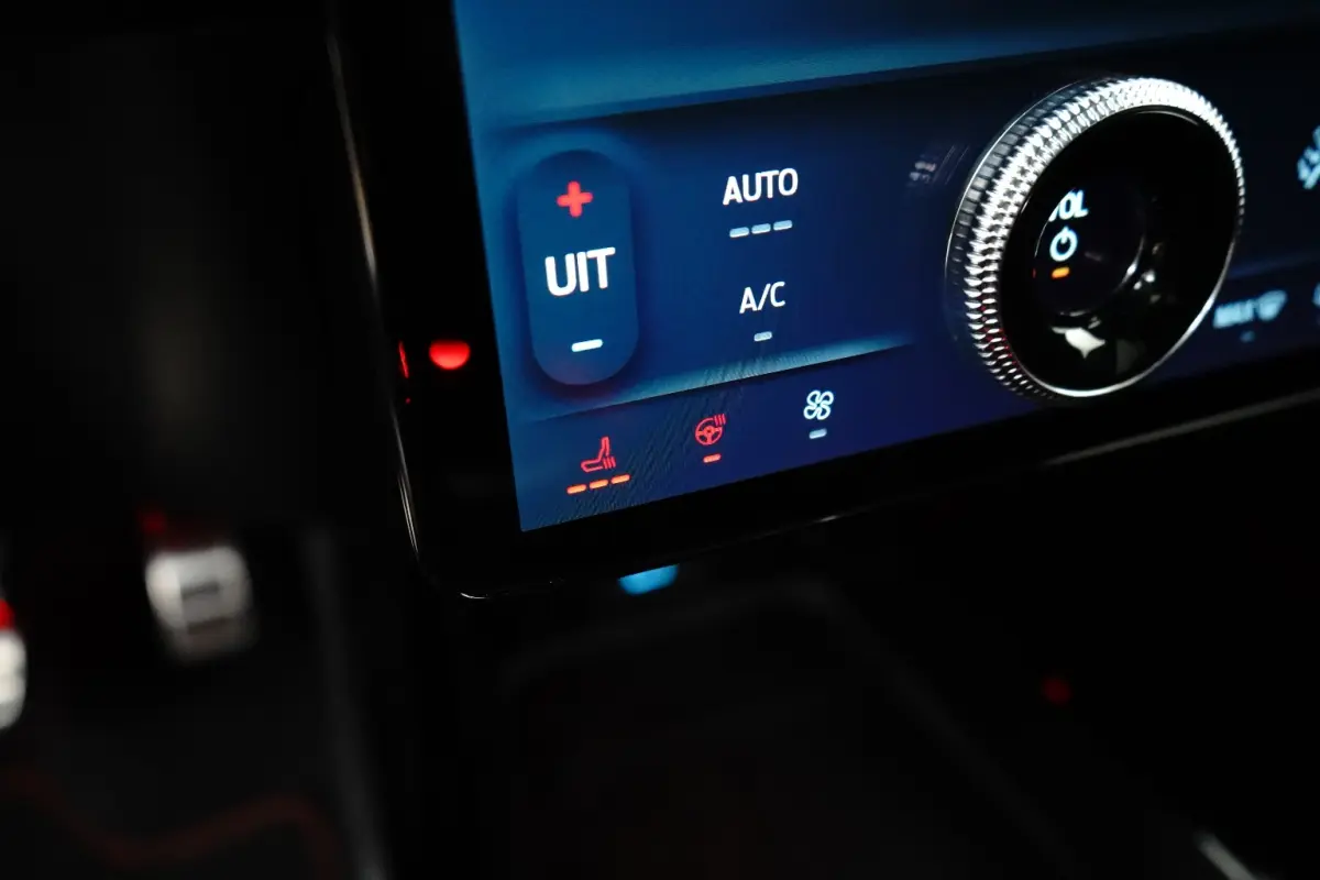 Extended AWD 98 kWh 351pk | Panoramadak | B&O Audio | Camera 360 | Elekt achterklep