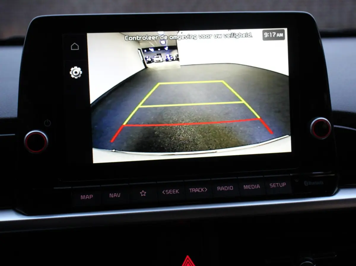 1.0 DPI Automaat DynamicLine Navigatie Apple Carplay/Android auto Airco Camera DAB Cruise Control Bluetooth