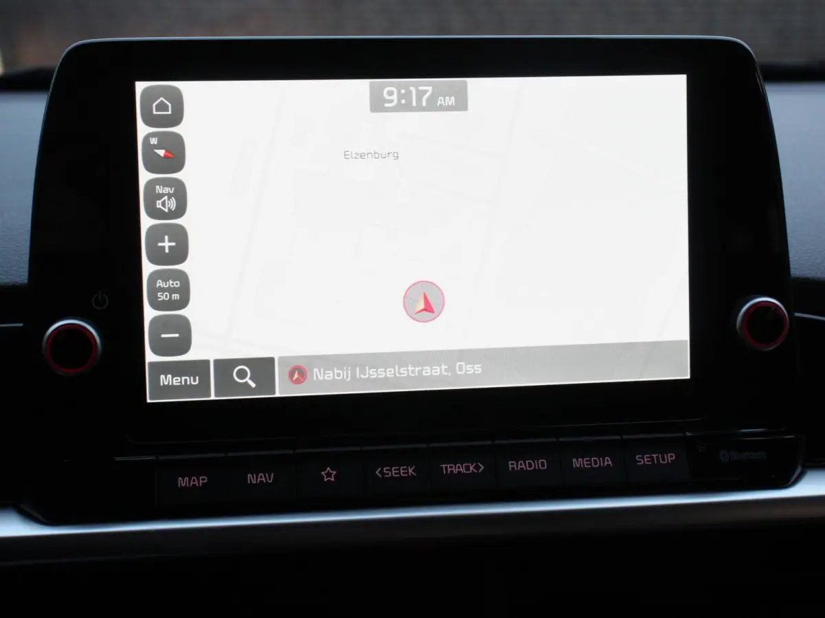 1.0 DPI Automaat DynamicLine Navigatie Apple Carplay/Android auto Airco Camera DAB Cruise Control Bluetooth