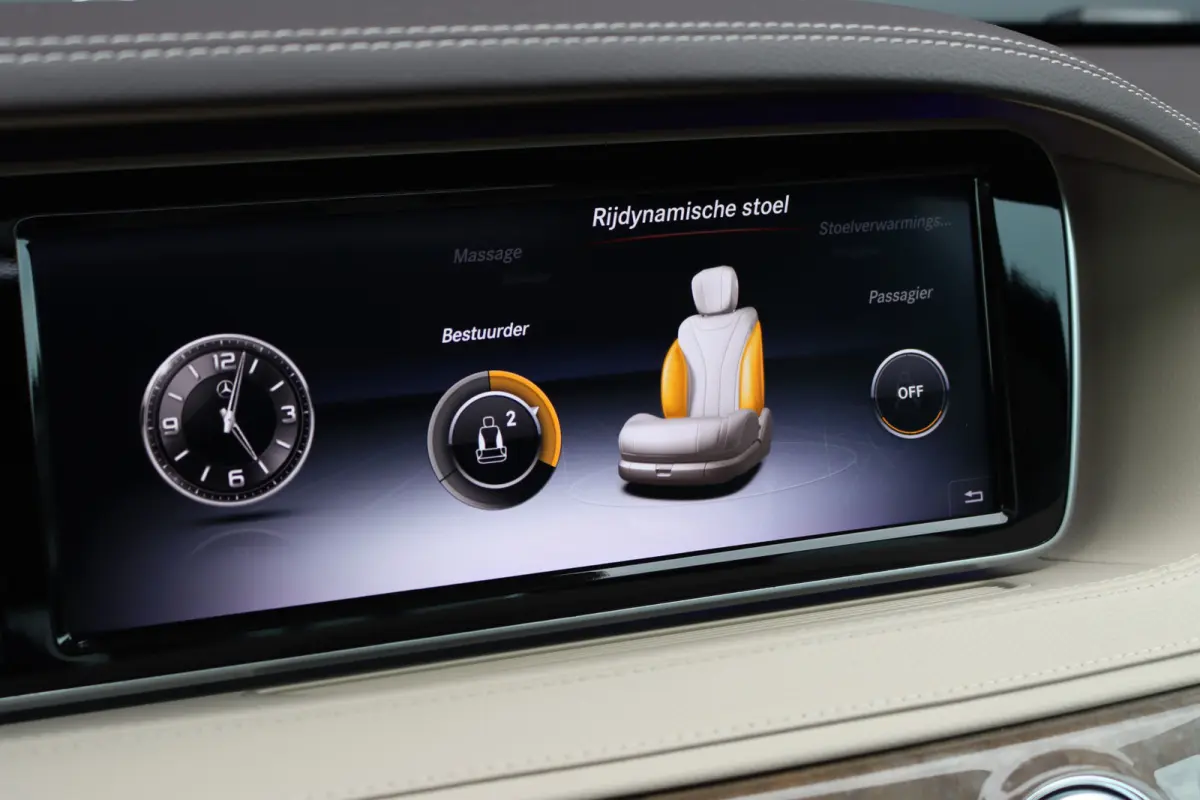 350 4MATIC BlueTEC Prestige Plus | Luchtvering | Distronic+ | Massage | Vlakkenverwarming | Verwarmd Stuurwiel | HUD | Panoramadak | Harman&Kardon |