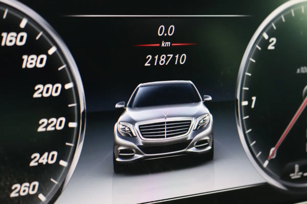 350 4MATIC BlueTEC Prestige Plus | Luchtvering | Distronic+ | Massage | Vlakkenverwarming | Verwarmd Stuurwiel | HUD | Panoramadak | Harman&Kardon |