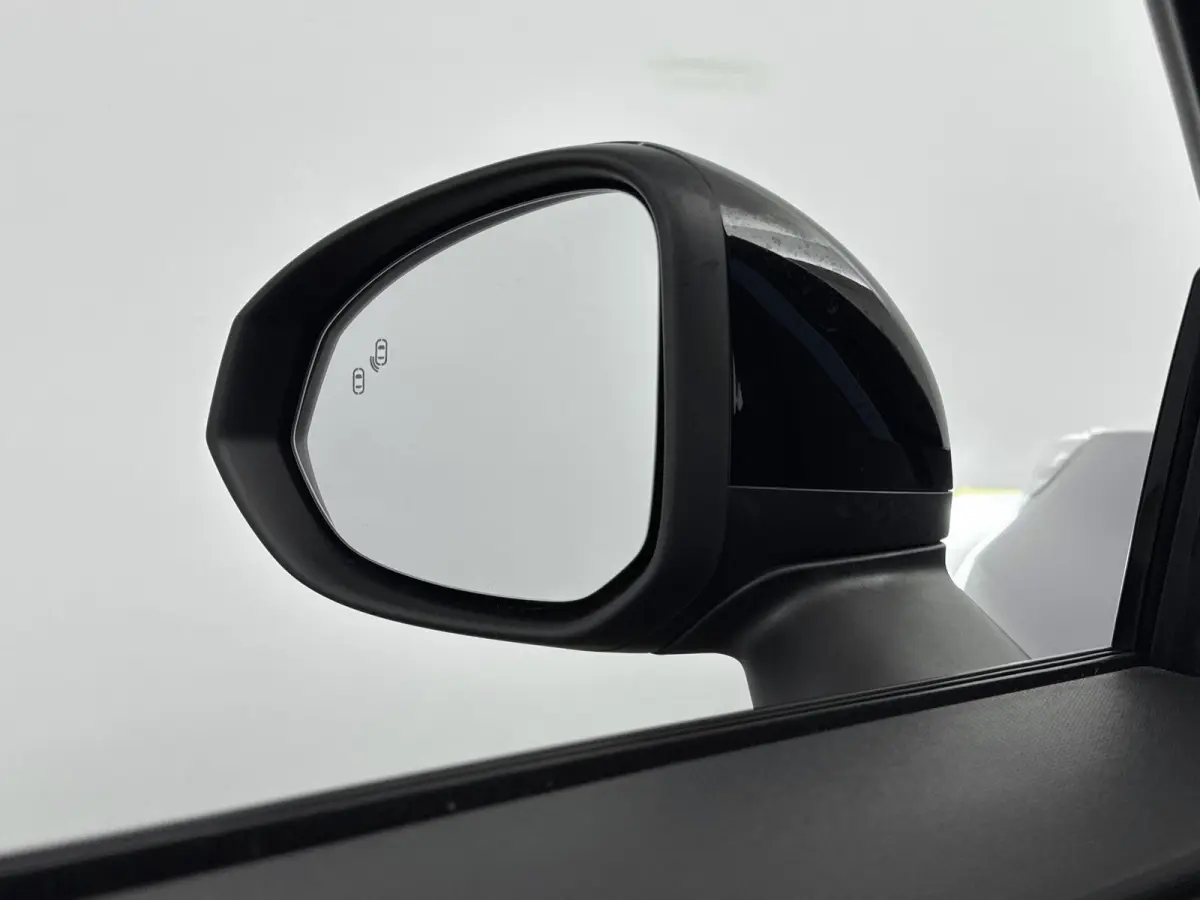 263 pk Automaat | Camera | Apple Carplay/Android Auto | Navigatie | 1800kg trekgewicht | Panoramadak | Elektrisch Verstelb. Bestuurdersstoel met Geheugen