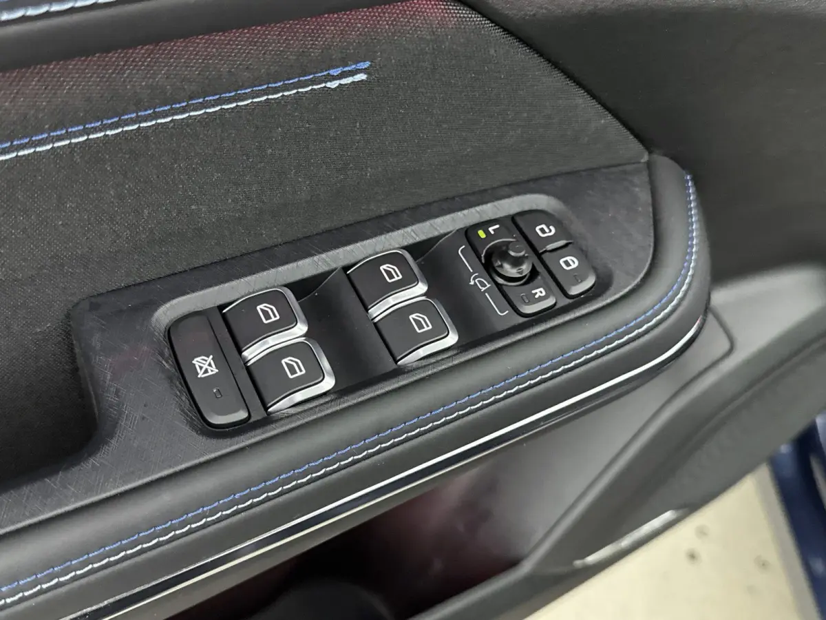 263 pk Automaat | Camera | Apple Carplay/Android Auto | Navigatie | 1800kg trekgewicht | Panoramadak | Elektrisch Verstelb. Bestuurdersstoel met Geheugen
