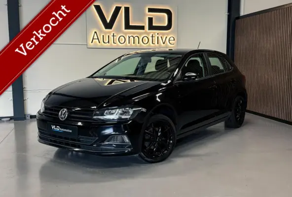 2017 1.0 MPI Trendline Carplay Airco