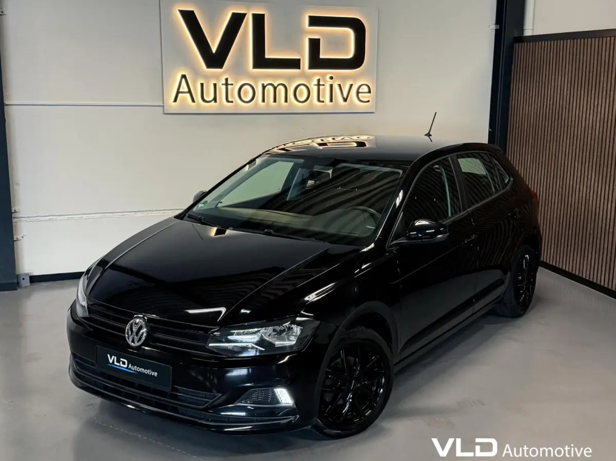 2017 1.0 MPI Trendline Carplay Airco