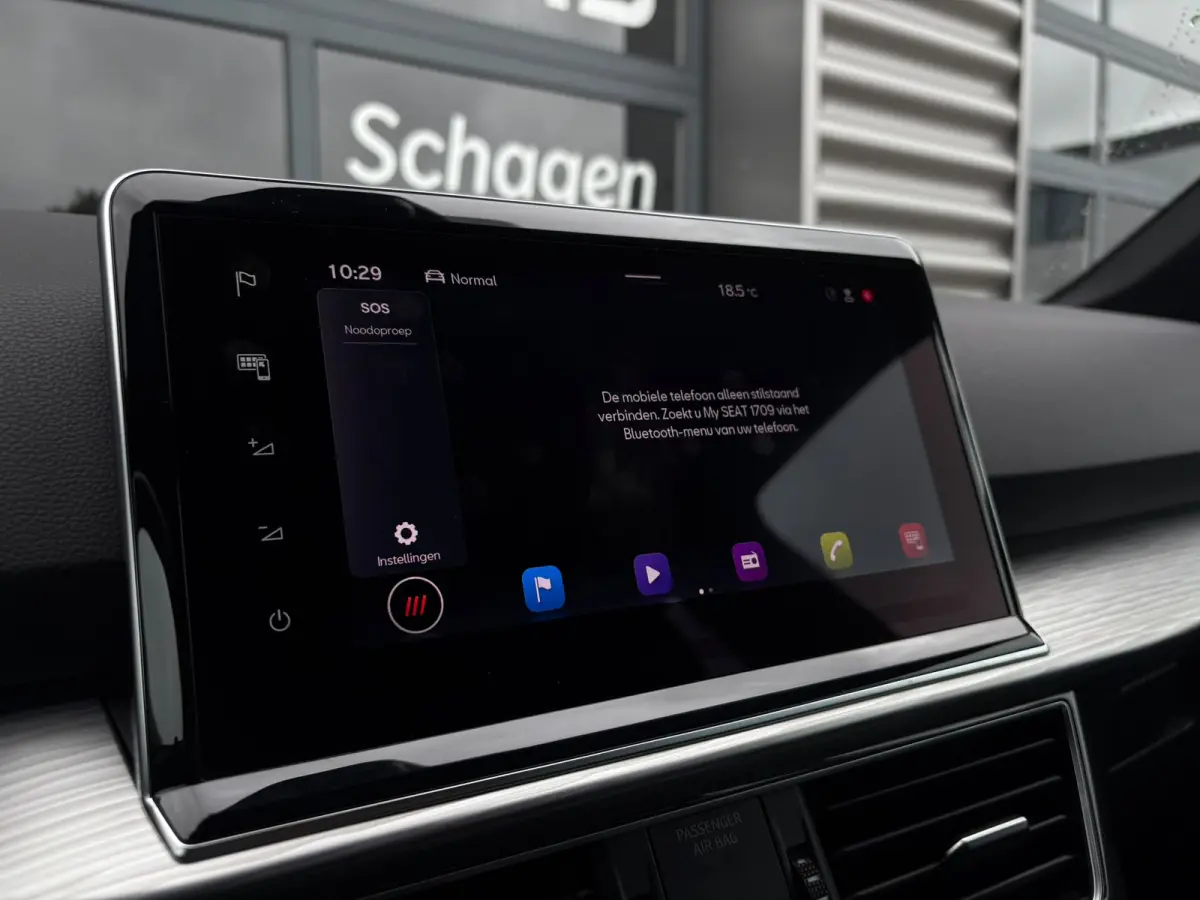 1.4 TSI e-Hybrid 245 pk PHEV Xperience 6-DSG | Achteruitrijcamera | Cruise control adaptief | Elektrische achterklep |