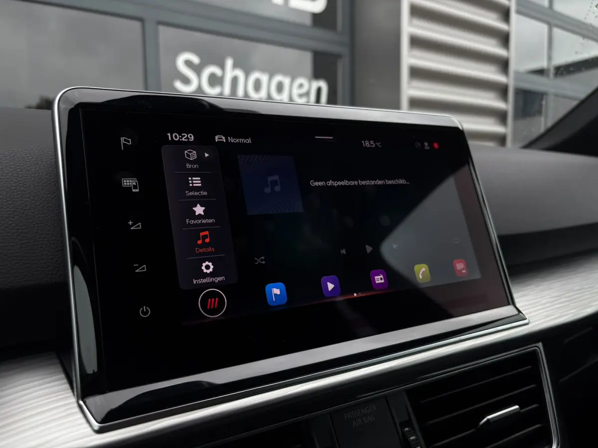 1.4 TSI e-Hybrid 245 pk PHEV Xperience 6-DSG | Achteruitrijcamera | Cruise control adaptief | Elektrische achterklep |