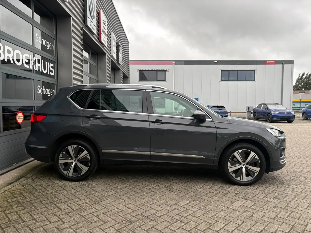 1.4 TSI e-Hybrid 245 pk PHEV Xperience 6-DSG | Achteruitrijcamera | Cruise control adaptief | Elektrische achterklep |