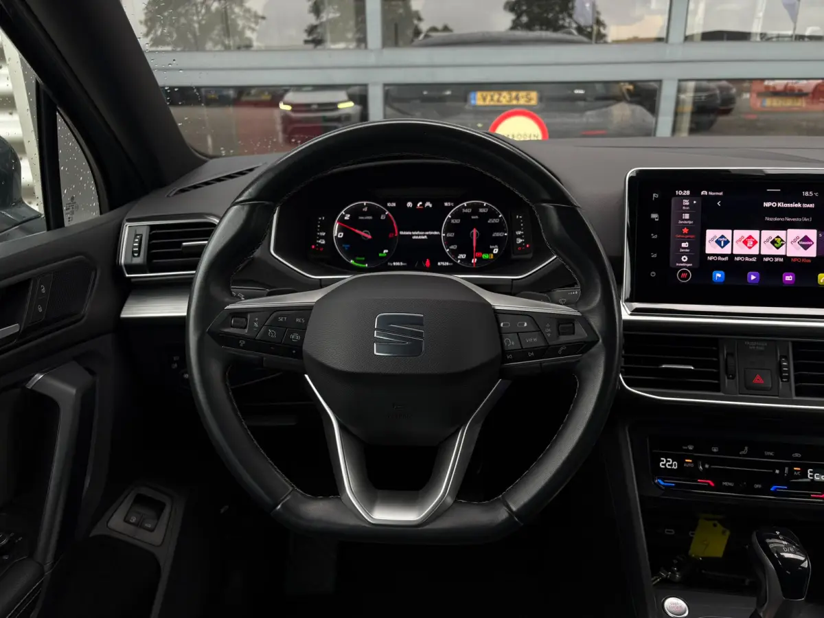 1.4 TSI e-Hybrid 245 pk PHEV Xperience 6-DSG | Achteruitrijcamera | Cruise control adaptief | Elektrische achterklep |