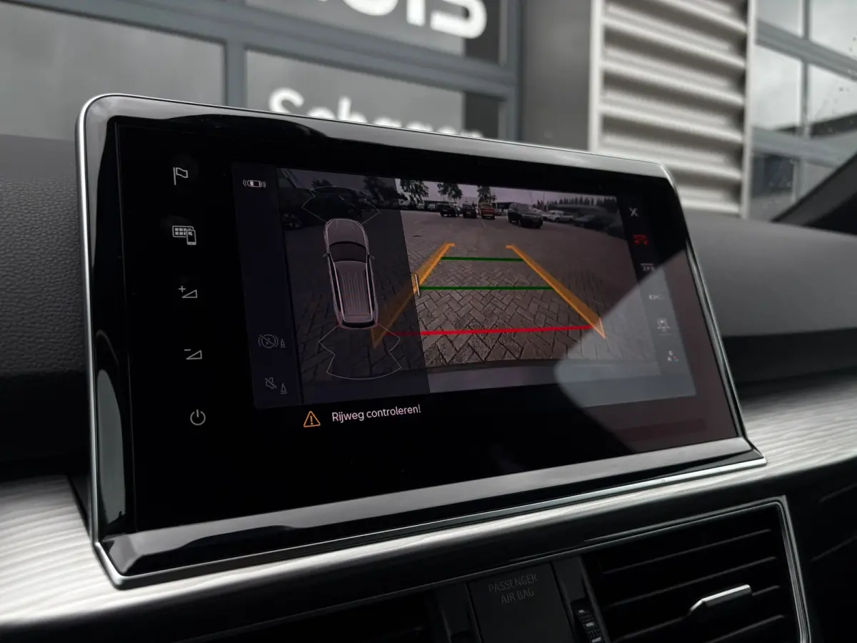 1.4 TSI e-Hybrid 245 pk PHEV Xperience 6-DSG | Achteruitrijcamera | Cruise control adaptief | Elektrische achterklep |
