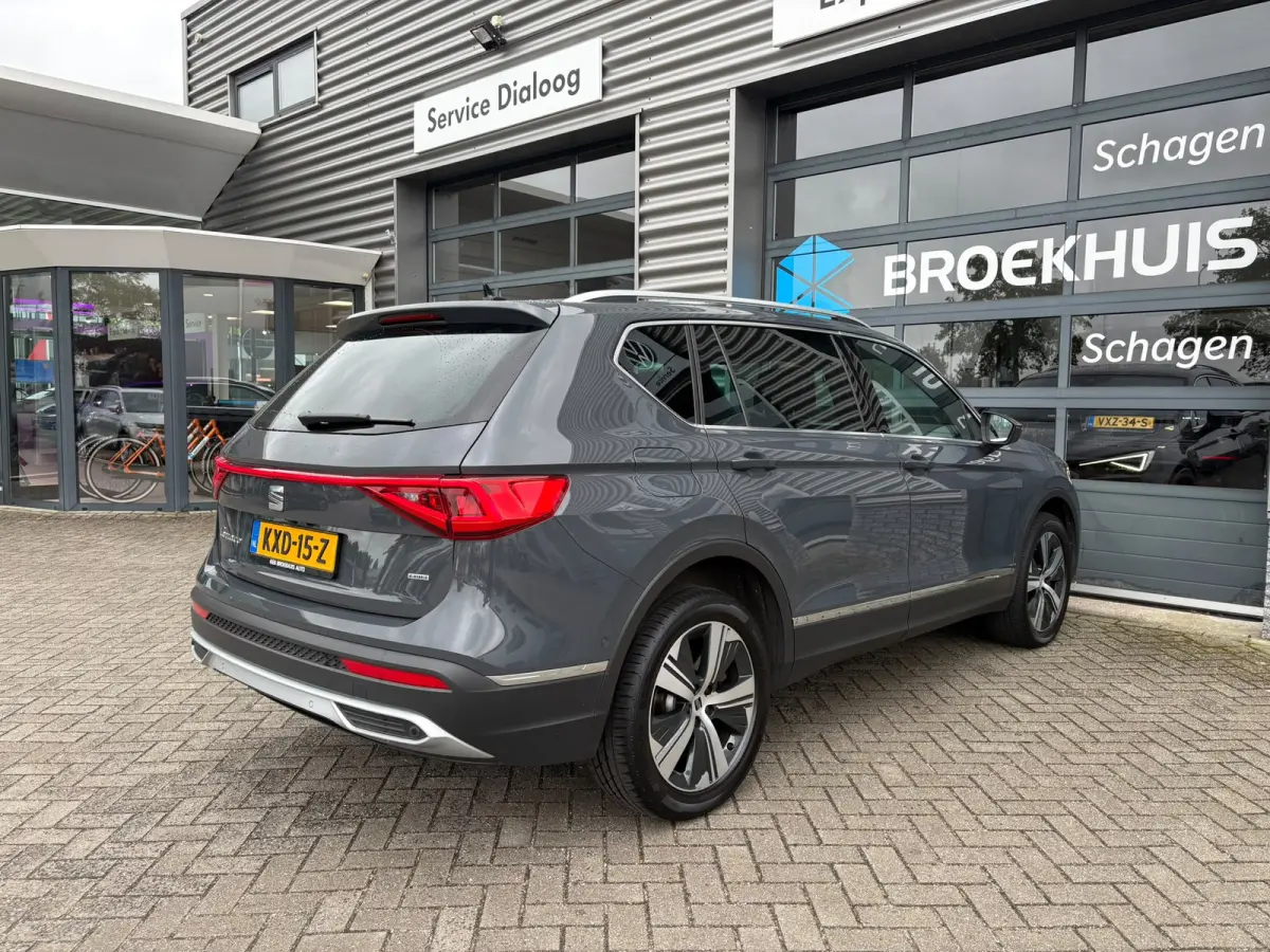 1.4 TSI e-Hybrid 245 pk PHEV Xperience 6-DSG | Achteruitrijcamera | Cruise control adaptief | Elektrische achterklep |