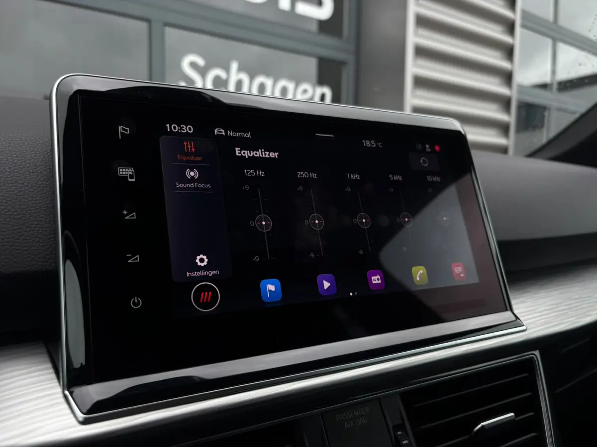 1.4 TSI e-Hybrid 245 pk PHEV Xperience 6-DSG | Achteruitrijcamera | Cruise control adaptief | Elektrische achterklep |
