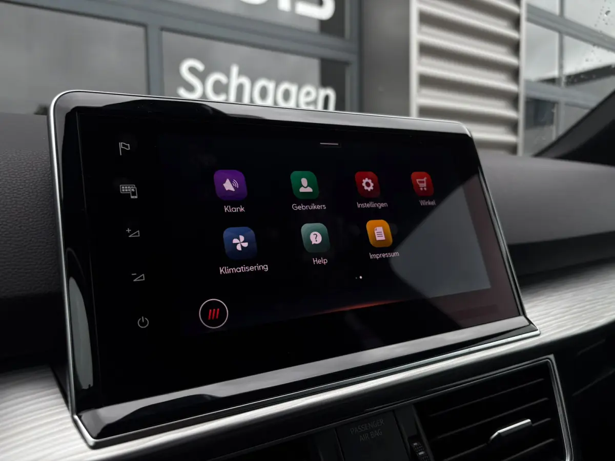 1.4 TSI e-Hybrid 245 pk PHEV Xperience 6-DSG | Achteruitrijcamera | Cruise control adaptief | Elektrische achterklep |