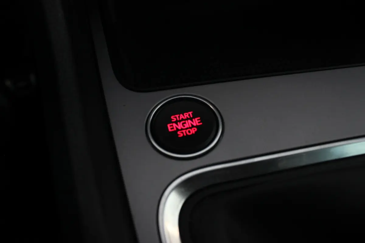 1.5 TSI FR Business Intense Facelift | Trekhaak | 360° Camera | Carplay | Virtual Cockpit | Full LED | Navi | Stoel/Stuurverw. | 18" LMV | PDC V+A