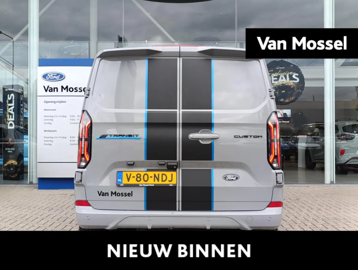 Cust. 340 L2H1 Sport 71 kWh | Adaptieve Cruise | Trekhaak | Stoel/stuur voorruitverwarming | Adaptieve koplampen |  Navigatie